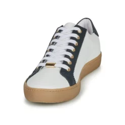Chaussures Femme André - BERKELEY BLANC MOTIF -France CHAUSSURES DE SPORT Soldes Boutique 15841416 500 C