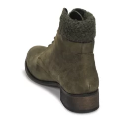 Chaussures Femme André - GODILLETTE Kaki -France CHAUSSURES DE SPORT Soldes Boutique 16106600 500 E