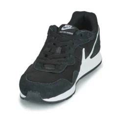 Chaussures Homme Nike - VENTURE RUNNER Noir / Blanc 10 Chaussures Homme Nike - VENTURE RUNNER Noir / Blanc -France CHAUSSURES DE SPORT Soldes Boutique 17890972 500 C