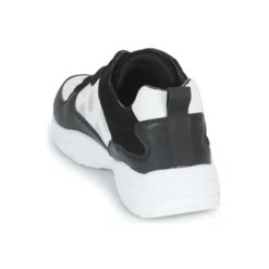 Chaussures Femme Guess - LUCKEE2 Noir / Blanc -France CHAUSSURES DE SPORT Soldes Boutique 21160543 500 E