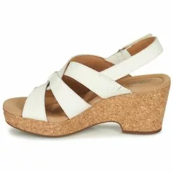 Chaussures Femme Clarks - GISELLE BEACH Blanc -France CHAUSSURES DE SPORT Soldes Boutique 21500636 500 D