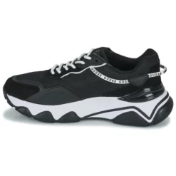 Chaussures Femme Guess - MICOLA Noir / Blanc -France CHAUSSURES DE SPORT Soldes Boutique 23818947 500 D