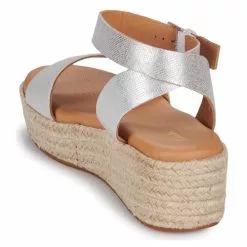 Chaussures Femme Clarks - KIMMEI IVY Argenté / Beige -France CHAUSSURES DE SPORT Soldes Boutique 23956312 500 E