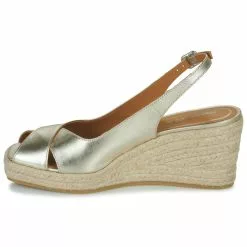 Chaussures Femme Geox - D PANAREA Doré 11 Chaussures Femme Geox - D PANAREA Doré -France CHAUSSURES DE SPORT Soldes Boutique 24192194 500 D