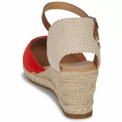 Chaussures Femme Xti - 140746 Rouge 12 Chaussures Femme Xti - 140746 Rouge -France CHAUSSURES DE SPORT Soldes Boutique 24285034 500 E