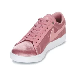 Chaussures Femme Nike - BLAZER LOW SE W Rose -France CHAUSSURES DE SPORT Soldes Boutique 6821828 500 C