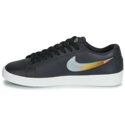 Chaussures Femme Nike - BLAZER LOW LX W Noir / Argent -France CHAUSSURES DE SPORT Soldes Boutique 9929620 500 D